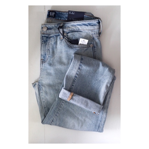 GAP Denim - Gap Girlfriend Jean.